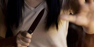Mujer con cuchillo (imagen ilustrativa)