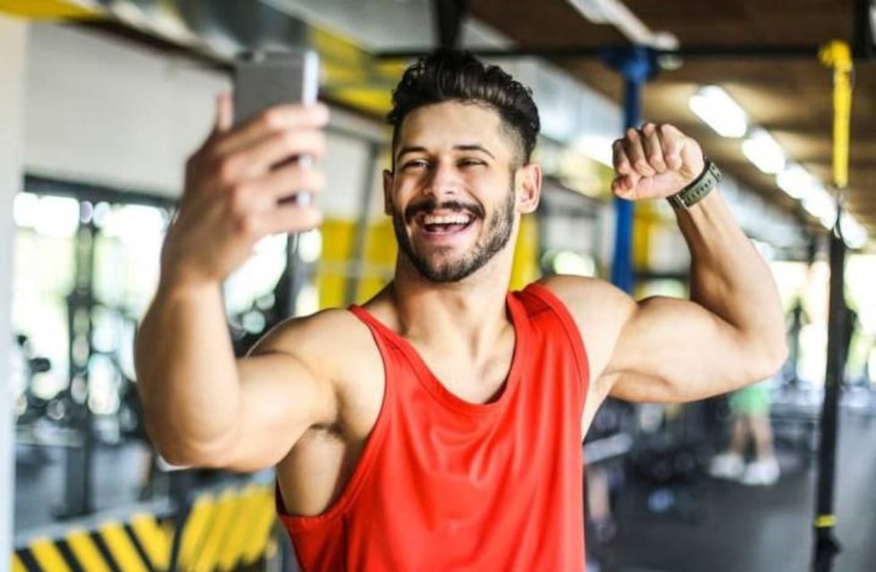 Lo dice la ciencia: si vivís sacándote fotos en el gimnasio podrías tener problemas psicológicos