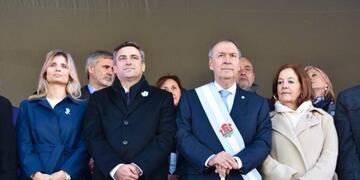 Mestre y Schiaretti en el festejo del 9 de julio en Córdoba\u002E