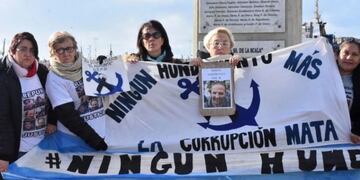 Familiares de víctimas del hundimiento del Repunte (La Capital)