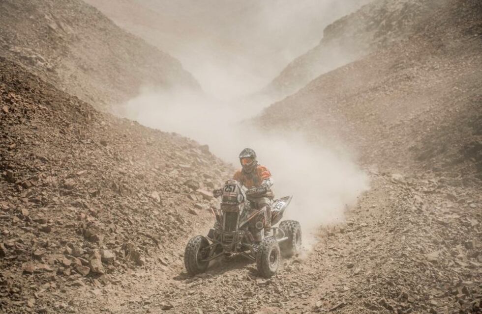 Gallego sigue 3ro cuando faltan 3 etapas para terminar el Dakar