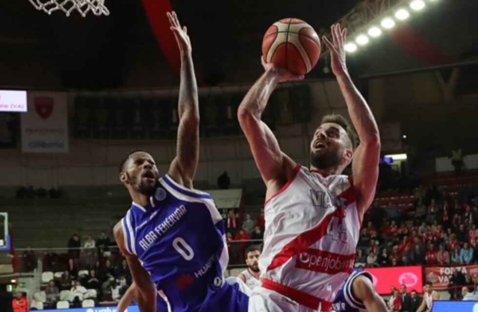 Pablo Bertone anotó 17 puntos y el Pallacanestro Varese ganó en la Copa Europa