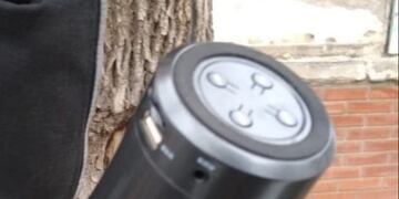 Parlante inalámbrico robado de una casa de electrodomésticos\u002E