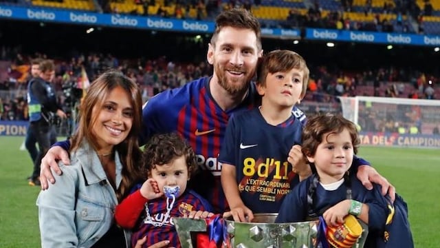 La familia rosarina disfrutó este fin de semana de una vuelta olímpica por el título de liga\u002E (@antonelaroccuzzo)