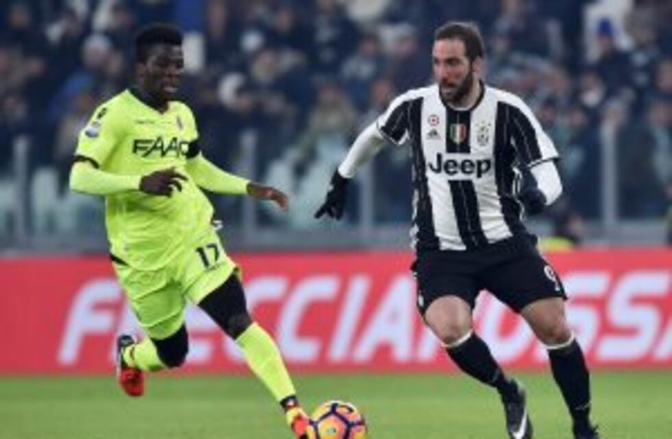 Higuaín y Dybala anotaron en la victoria de Juventus por 3-0 ante Bologna