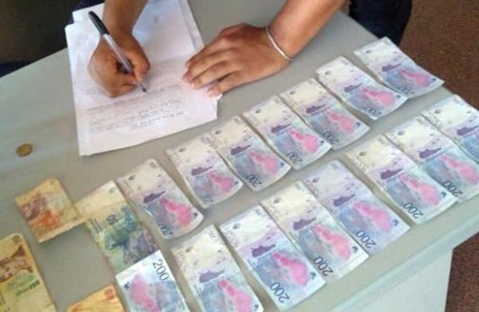 Robó dinero de la casa de su ex y terminó detenido