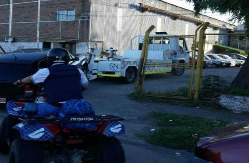 Compactarán más de una veintena de vehículos que hoy están en el corralón