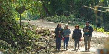 Turistas en visita a la zona de los Valles de Jujuy\u002E
