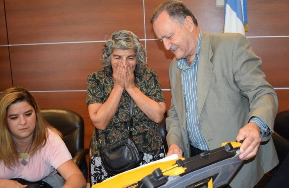 Se separó porque le pegaba el marido y aprendió a leer y escribir con 61 años