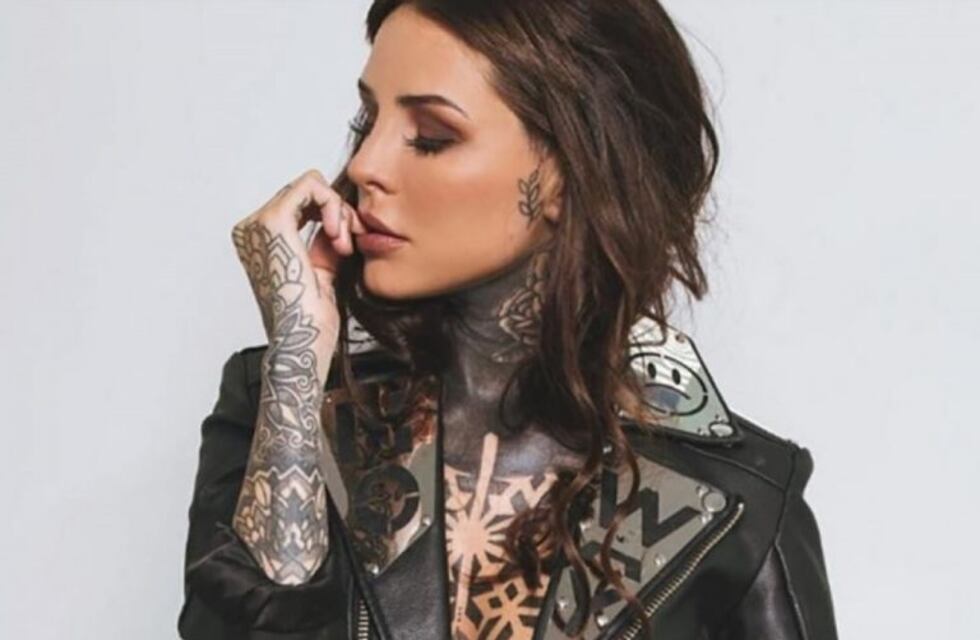 Cande Tinelli sorprendió con unos lentes de contacto impactantes