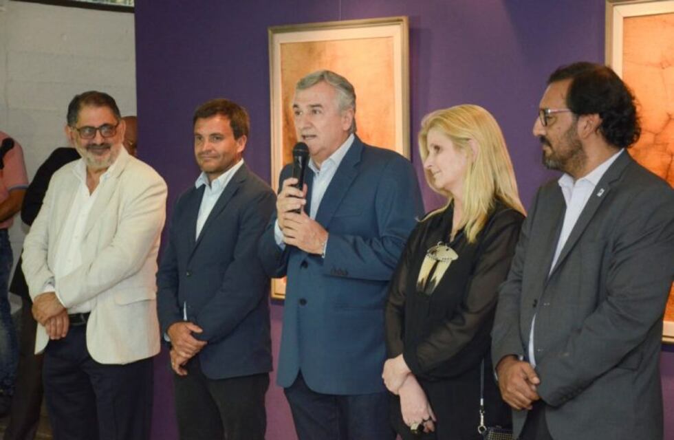 "Las artes y el cuidado del planeta generan una sinergia importante", dijo el Gobernador