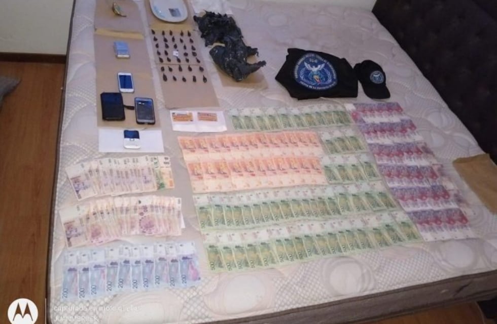 Desbaratan dos "kioscos" de droga en Villa de Merlo
