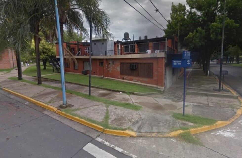 Hallaron atado y sin vida a un hombre en su casa de Puerto San Martín e investigan homicidio