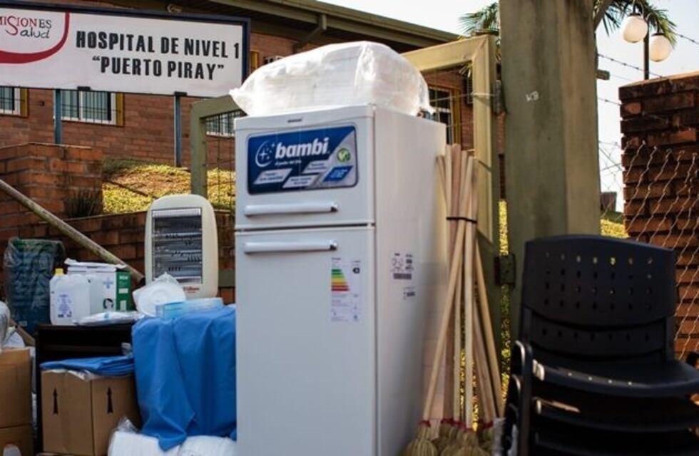 El gobernador entregó nuevos equipamientos al hospital de Puerto Piray