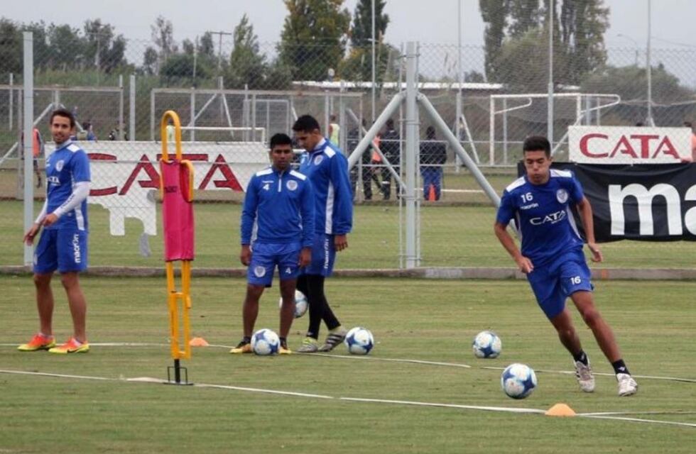 Ya comenzó la aclimatación de los jugadores del Tomba en Bolivia