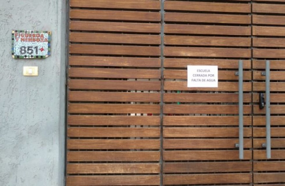 Muchas escuelas sin clases por falta de agua