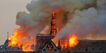 Notre Dame en llamas (AFP)