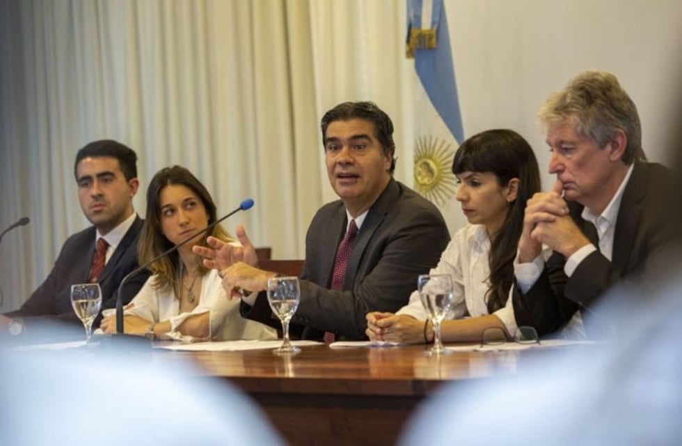 Capitanich lanzó la Estrategia Provincial de Voluntariado 2030