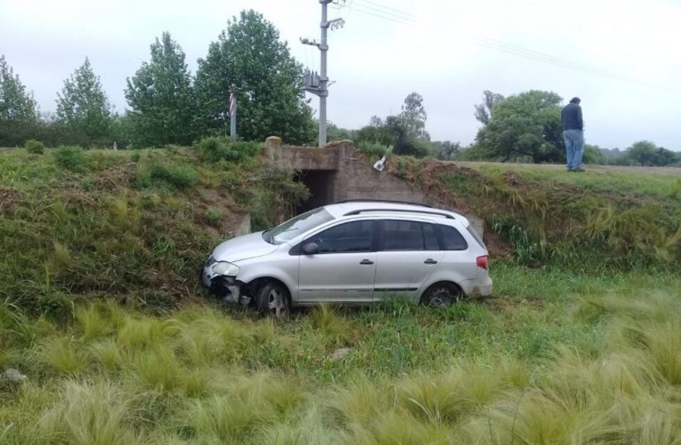 Se durmió, y terminó en la alcantarilla