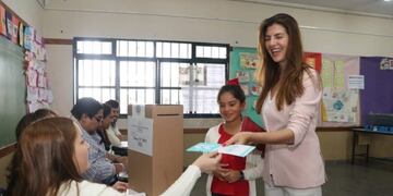 Bettina Romero (InformateSalta)