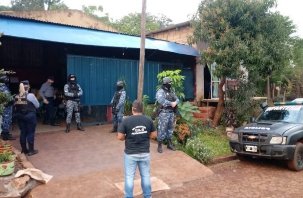 La policía incautó marihuana y clausuró un comercio sin habilitación municipal