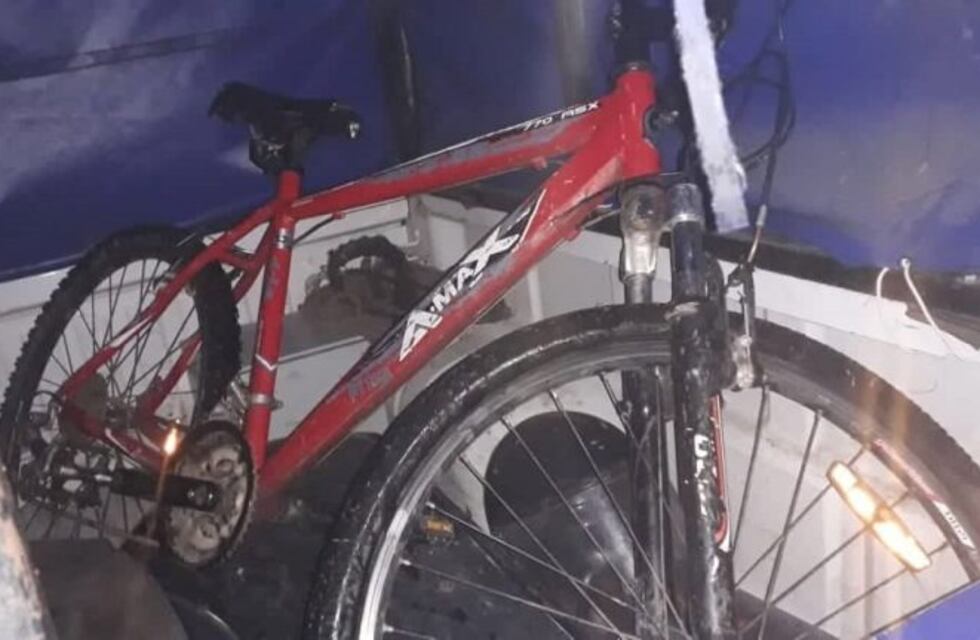 Siguió al ladrón que le robó su bicicleta y la recuperó