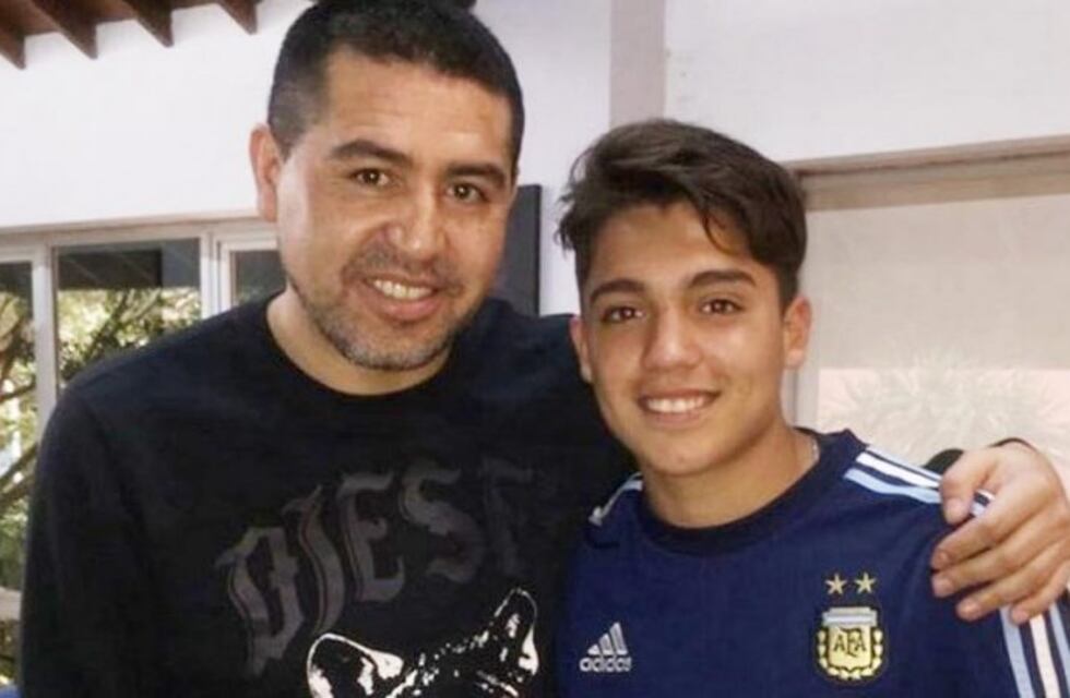 Riquelme eligió al santiagueño Exequiel Zeballos para la Primera de Boca
