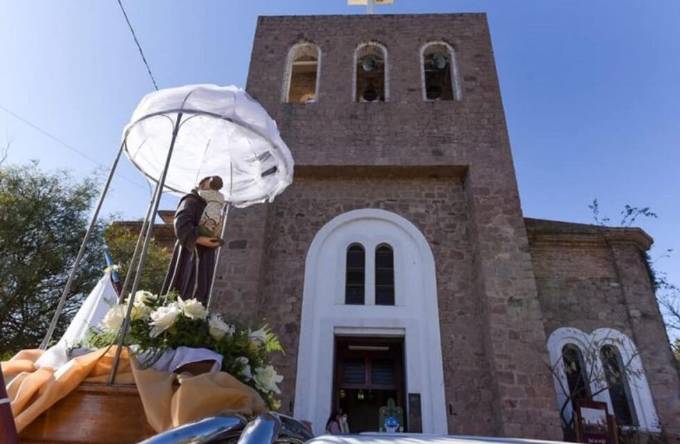 En fotos, la celebración del Santo Patrono de Capilla del Monte
