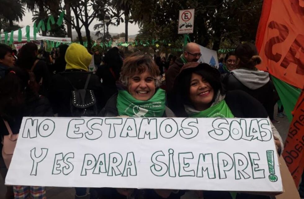 Marcha y vigilia a favor del aborto legal en Jujuy
