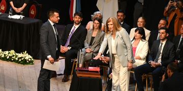 Rosario Romero asume como intententa de Paraná.