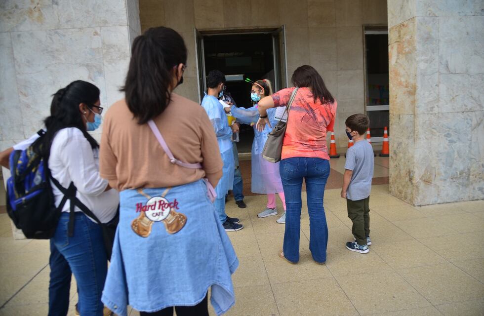 Covid en Córdoba: febrero termina con cerca de ocho millones de dosis aplicadas