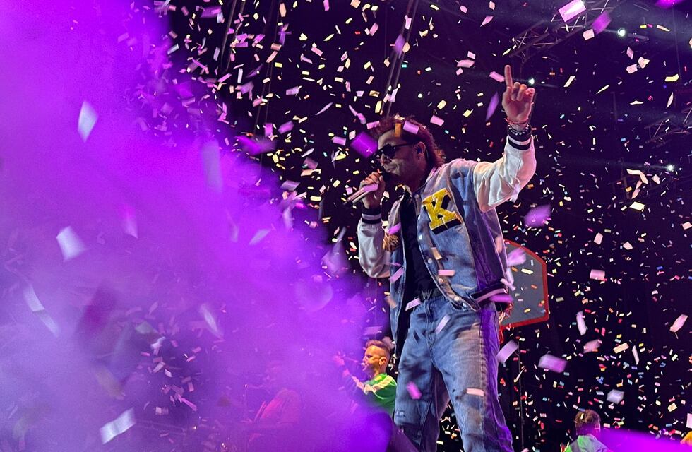 Los Caligaris pusieron a bailar a la multitud en la Fiesta de la Primavera de Villa Carlos Paz