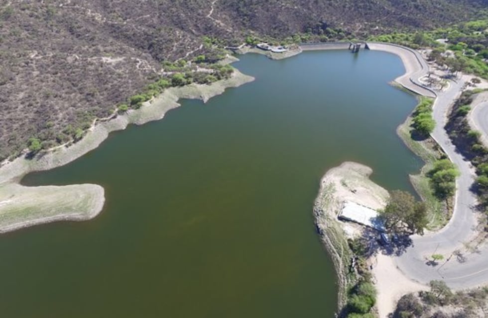 Un pescador se ahogó en el dique El Jumeal