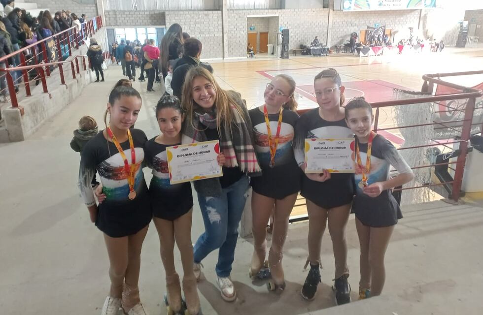 Excelente desempeño de las patinadoras del Club Colegiales en el Torneo Regional de Copas de Patín Artístico