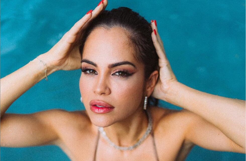 Natti Natasha anunció su casamiento con el músico “Raphy” Pina: así es el imponente anillo