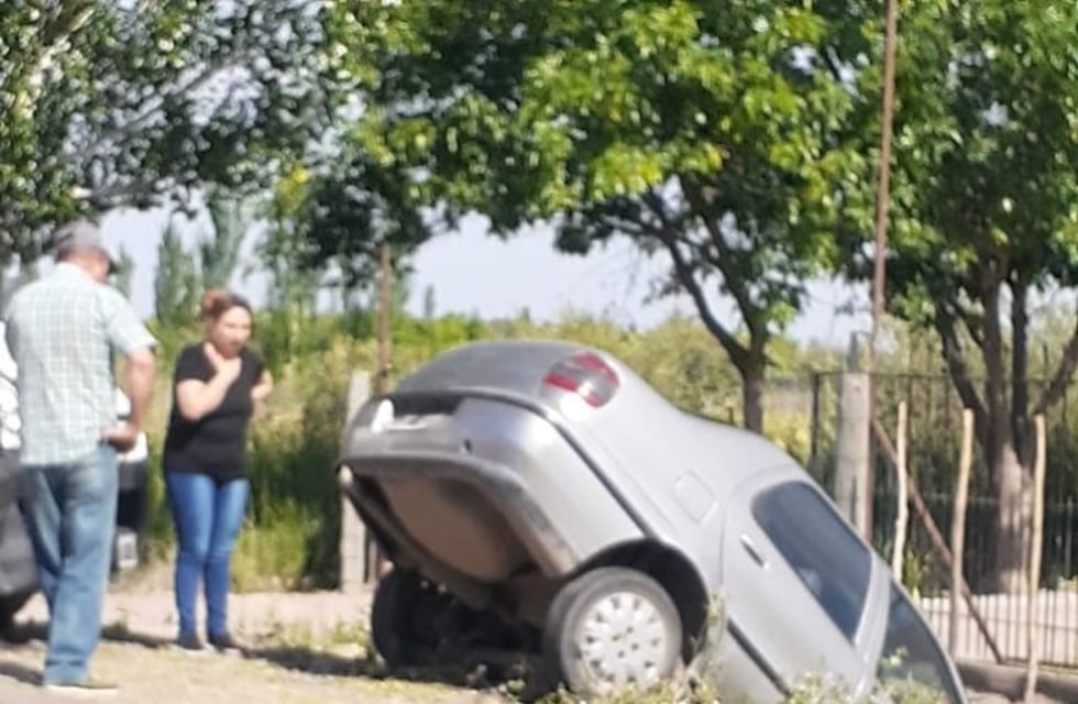 Un vuelco en la ruta 143 y un violento choque en la ruta 160