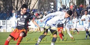 La Academia encontró un gol en Río Cuarto y trepó a la punta\u002E