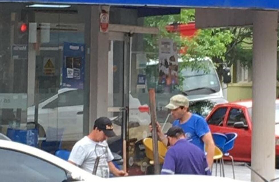 Desde hoy extendieron el cobro del estacionamiento hasta el IPS