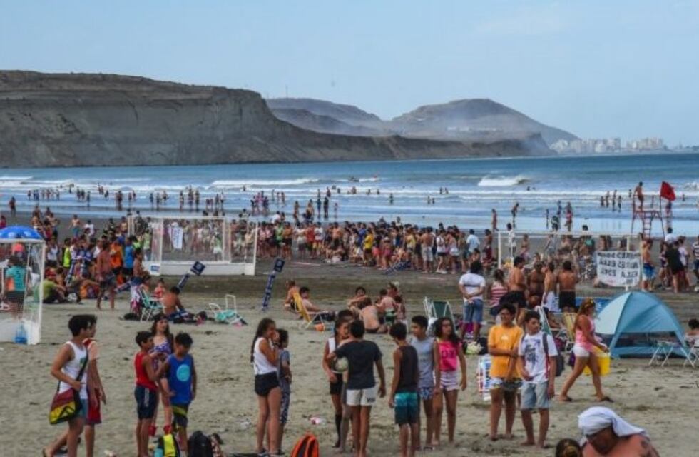 Jorge Brugna, médico Infectólogo: “Cuidar y ser solidarios con sus mayores”