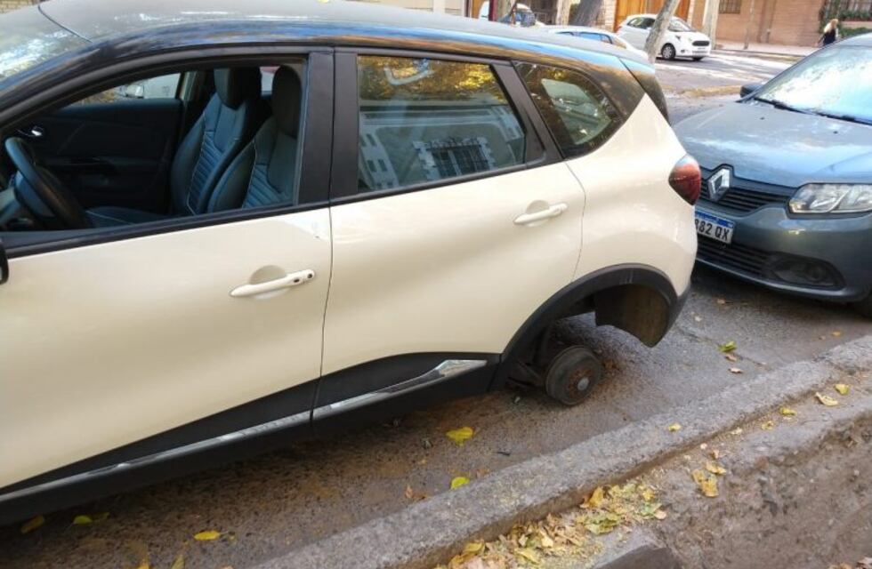 Sorprendente: así actúan los "roba ruedas" en Mendoza