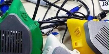 Las máscaras son probadas por los mismos médicos antes de finalizar el proceso\u002E