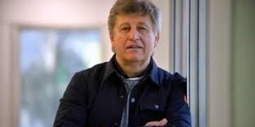 El presidente Roberto Castoldi admitió que un empresario maneja un poder para negociar al juvenil goleador en el mercado europeo\u002E