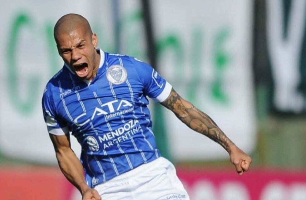 Grito desesperado: a Facundo Silva no le dejaron ni la camiseta