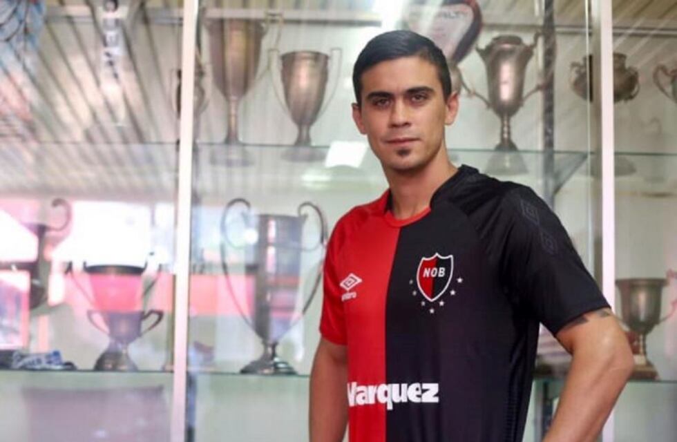 Newell's dejará en libertad a Emanuel Biancucchi, el primo de Lionel Messi