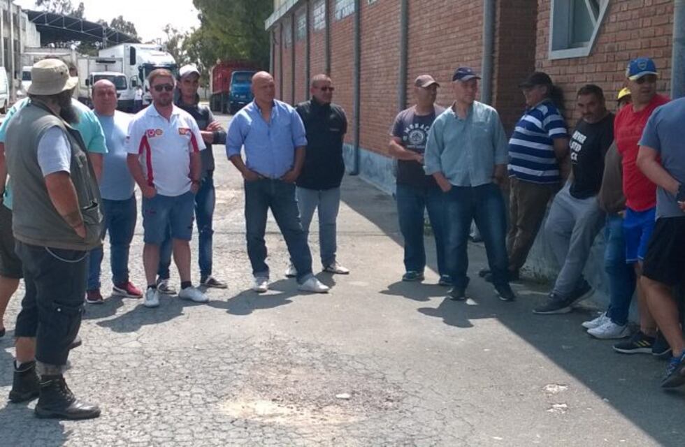 Los empleados del Frigorífico Anselmo apuntan a Nicolás Ambrosius como responsable de la situación