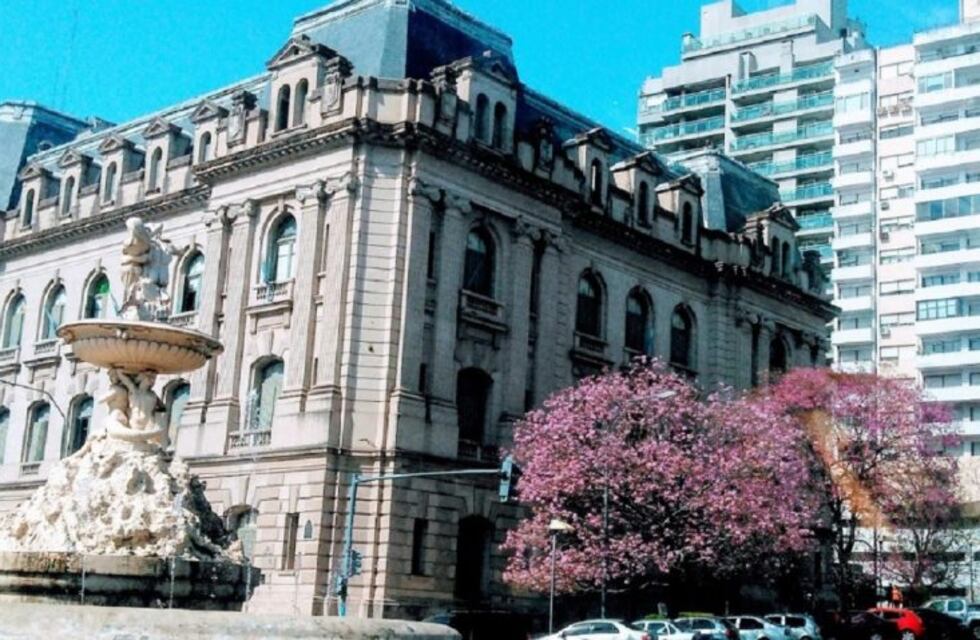 Cerraron parte de la ex Aduana por un posible caso de coronavirus en Rosario