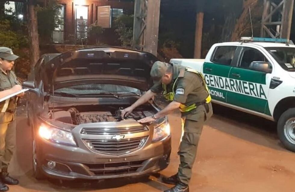 Gendarmería secuestró autos con papeles falsos durante controles en la ruta