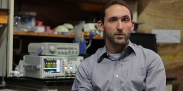 Dr\u002E Ariel Lutenberg, Director del Proyecto Computadora Industrial Abierta Argentina (CIAA) y Director de la Especialización y Maestría de Sistemas Embebidos de la UBA\u002E (Prensa Unraf)