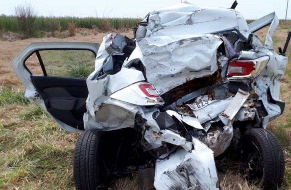 Un camión chocó el auto que conducía la directora de Comercio Marisa Casimiro