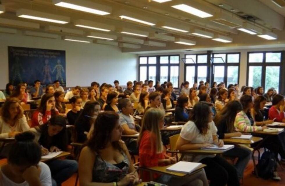 Autoridades de la UNR consideraron "improbable" que desertaran casi 20 mil alumnos en 2017